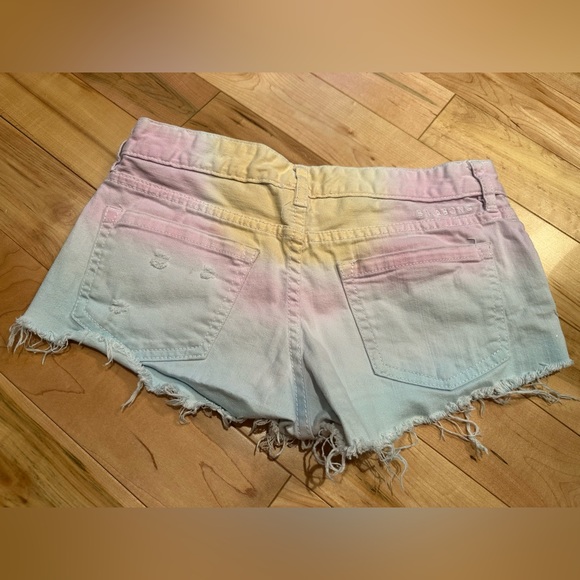 Billabong Ombre Shorts - Picture 3 of 6